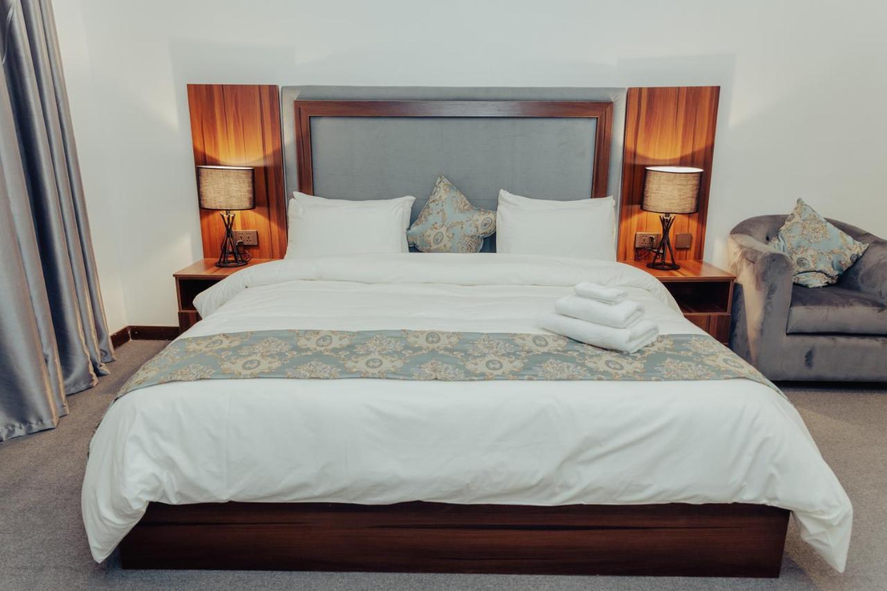 Sinclair Lake Chad Abuja Luaran gambar